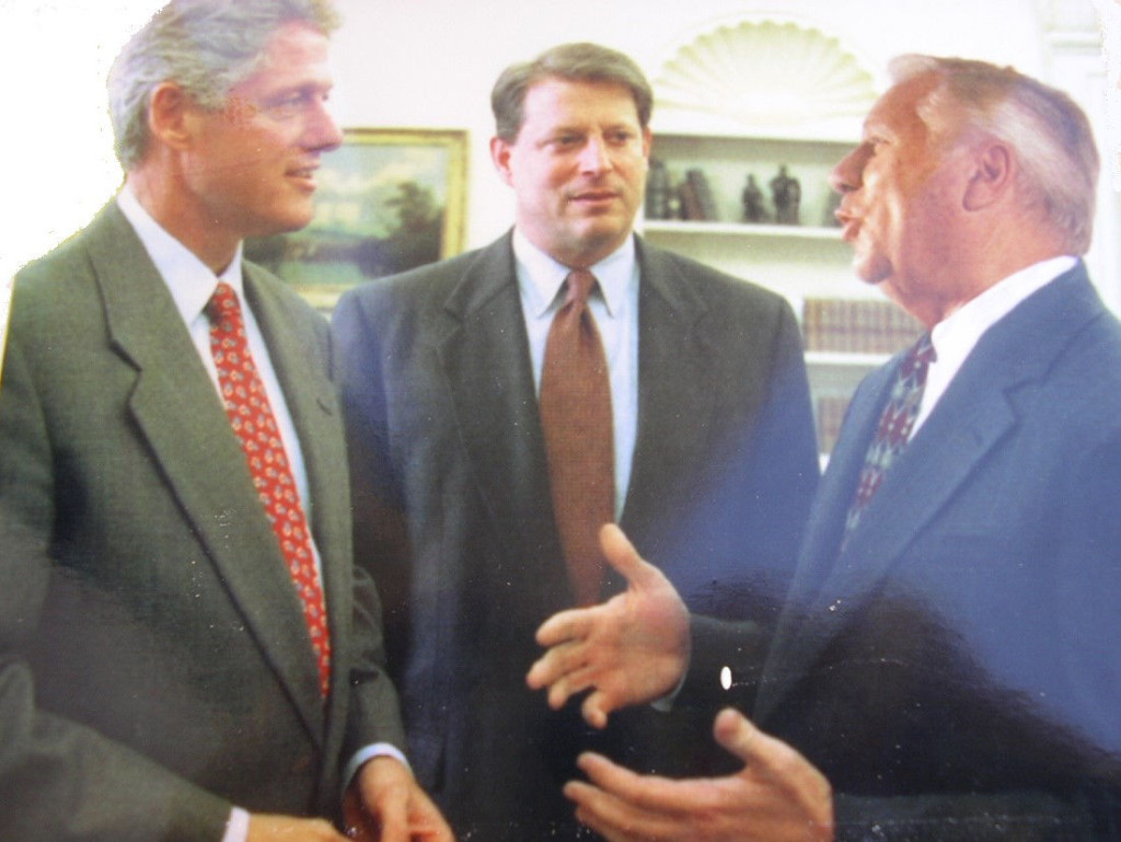 Franz_Ritucci_Chinni_President_Bill_Clinton