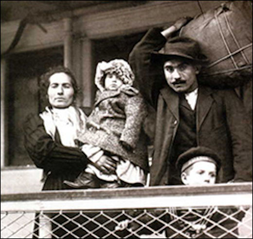 italian_family_new_york_early_1900s