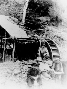 italian_miners_1890s